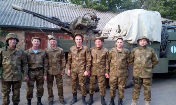 Украинских военных оденут в новую форму отечественного производства