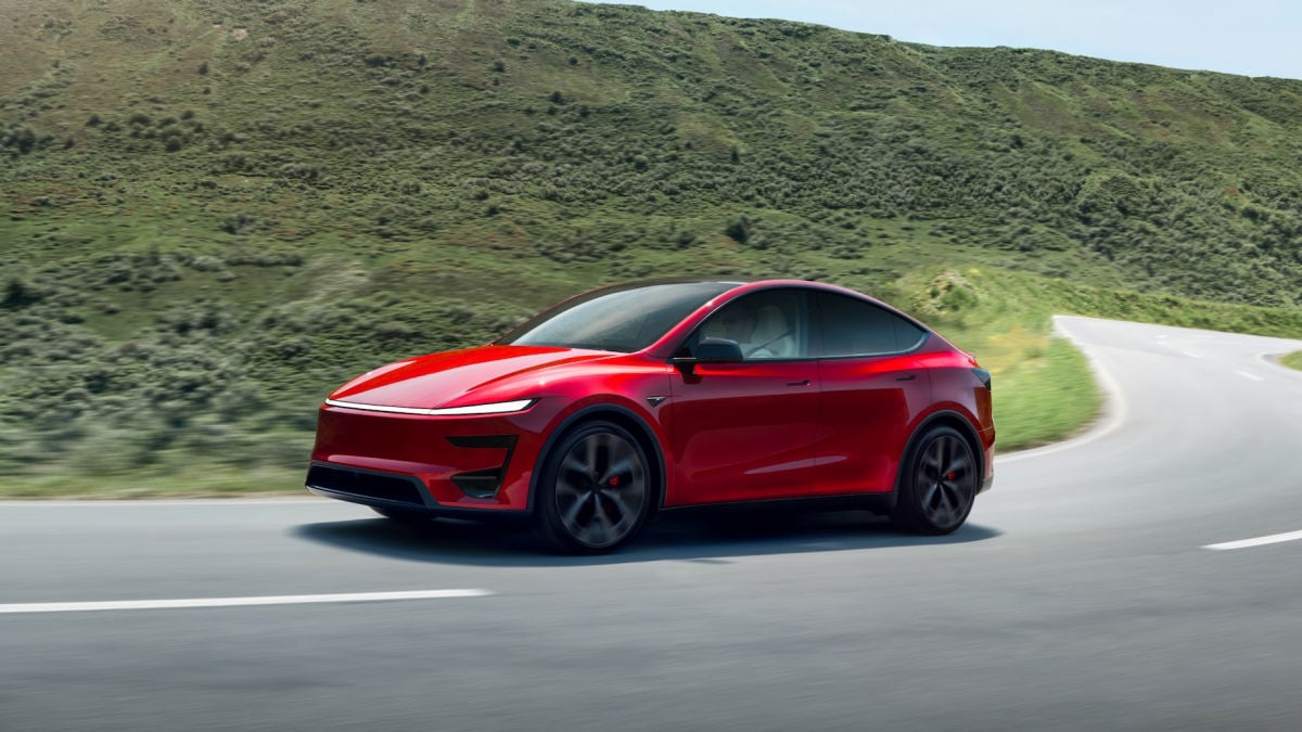Илон Маск нашел эффектный способ спасти Tesla после падения продаж