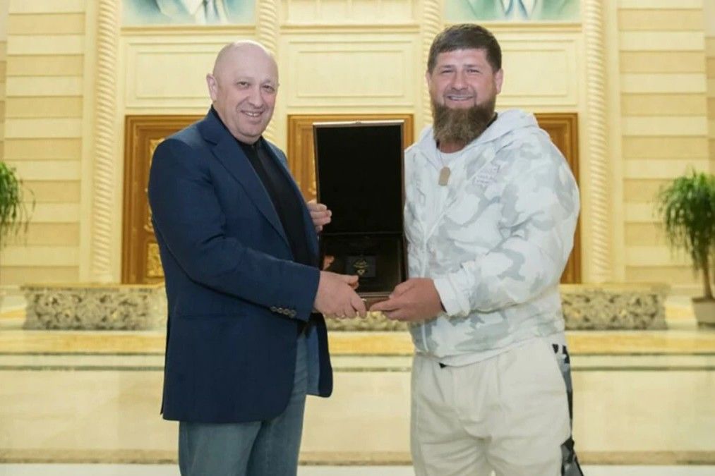 ​Пригожин с Кадыровым затеяли "войну" с армией РФ – страна на пороге феодальной раздробленности