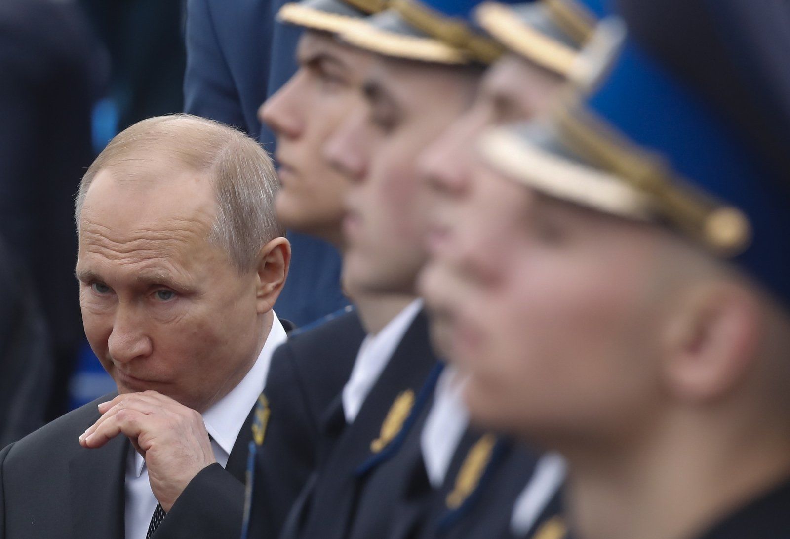 Путин боится: в Москву стягивают элитную гвардию, начались аресты военных – The Mirror