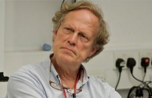 Директор скандально известного портала, публикующего компроматы на мировых политических лидеров WikiLeaks Макфьеден, умер в ночь на 23 октября