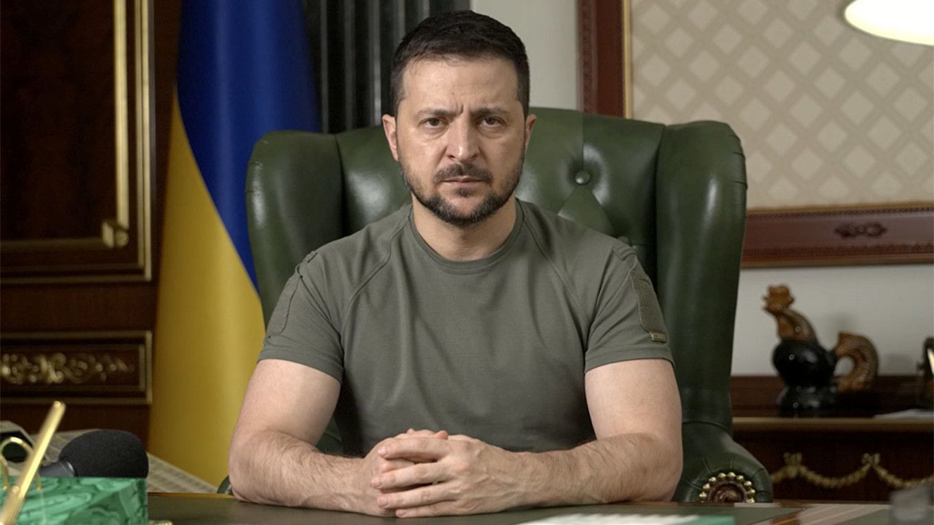 Новорічне звернення Зеленського: де та коли дивитися промову президента України