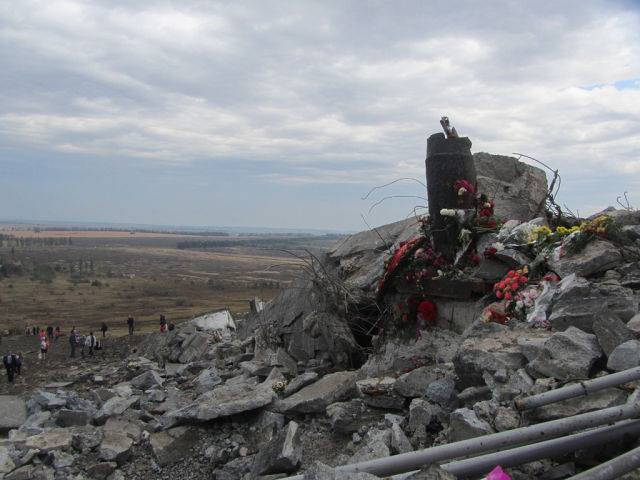 ​В районе Саур-Могилы волонтеры обнаружили тела 18 погибших бойцов