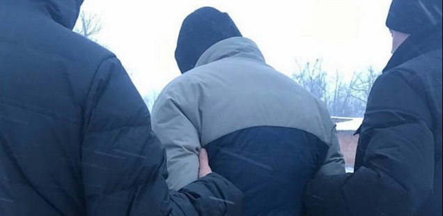 На Сумщине полицейский-взяточник требовал деньги у солдата за отсутствие сгоревшего в бою военного билета 
