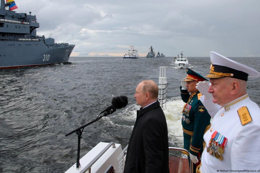 Прилет БПЛА по Новороссийску – черная метка: 200-летняя история Флота РФ в Черном море подходит к концу