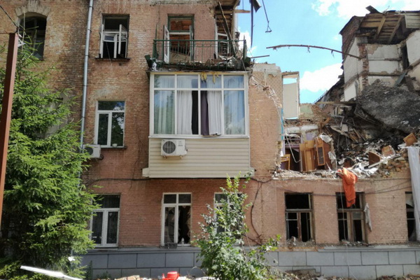 Взрыв в жилом доме Киева: пострадавший отказался от госпитализации