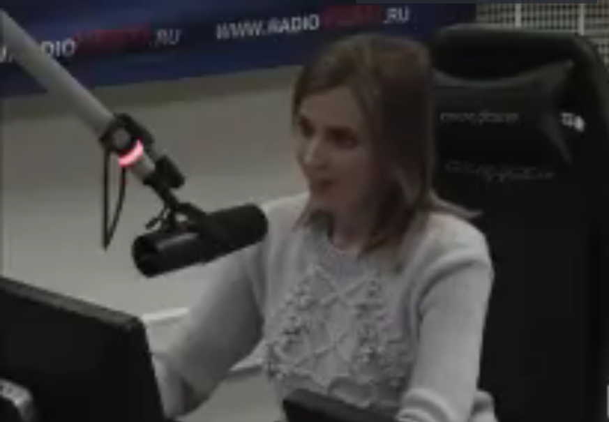 Поклонская опозорилась на радио - Навальный, возмущаясь, выложил видео в Сеть