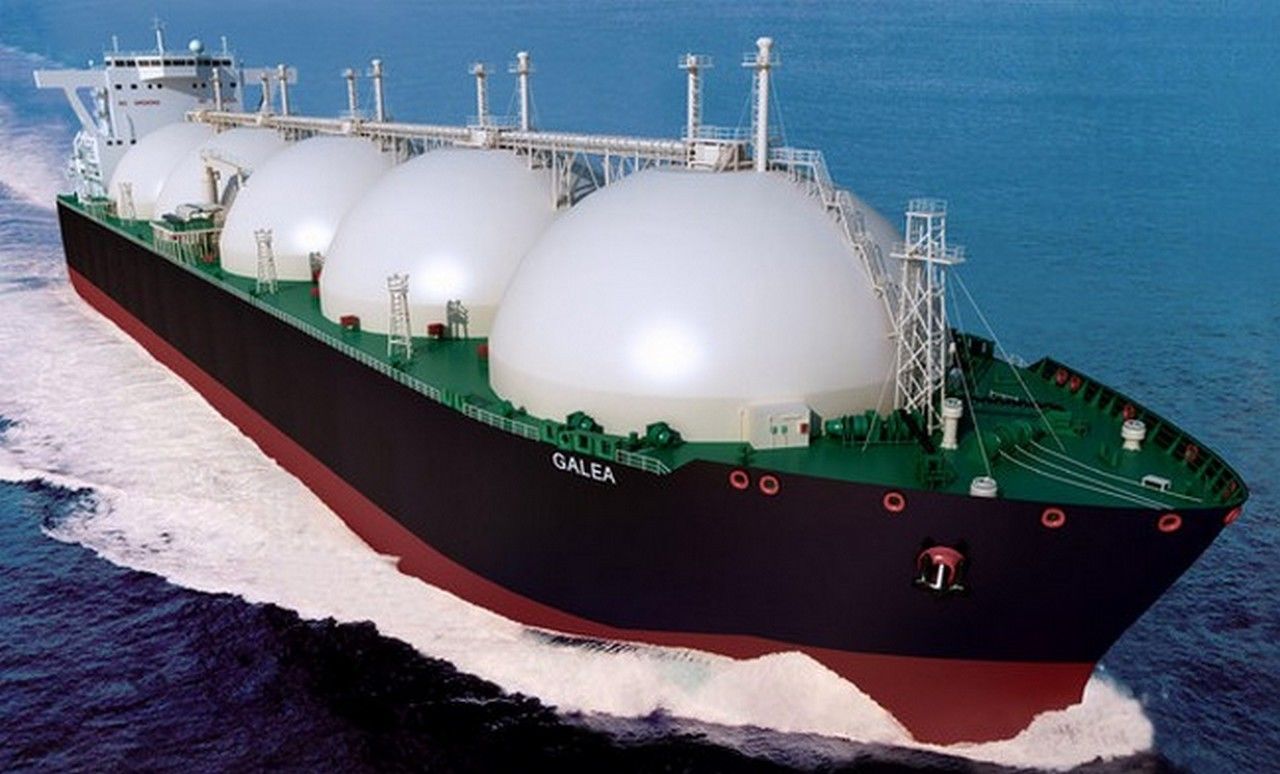 Меняющие курс танкеры из США резко обвалили цену на газ в Европе