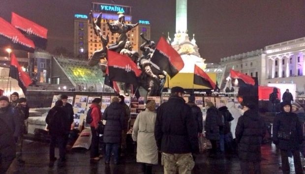 В центре Киева "Правый сектор" празднует годовщину создания