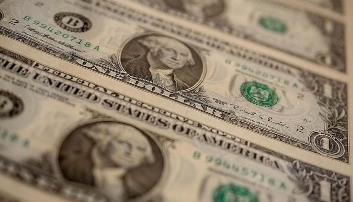 Курс валют на 27 декабря: доллар начал расти вверх, нужно ли скупать валюту