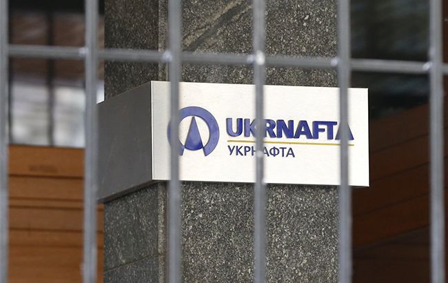 ГПУ и СБУ проводят обыски в пяти офисах "Укрнафты"
