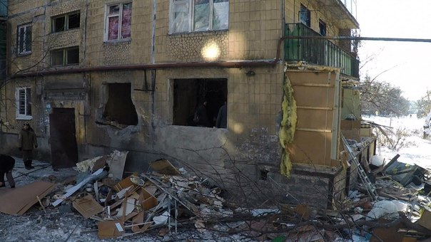 В Донецке начались тяжелые артиллерийские бои: залпы и приземления слышит весь город