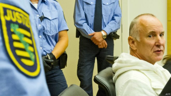 СМИ: в Германии 56-летний полицейский-каннибалист осужден на 8,5 лет 