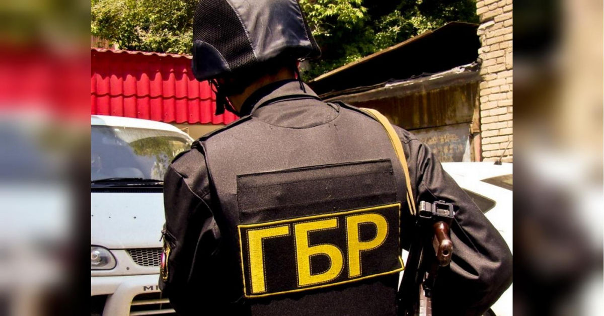 За провокацию взятки: СБУ задержала сотрудника ГБР в центре столицы 