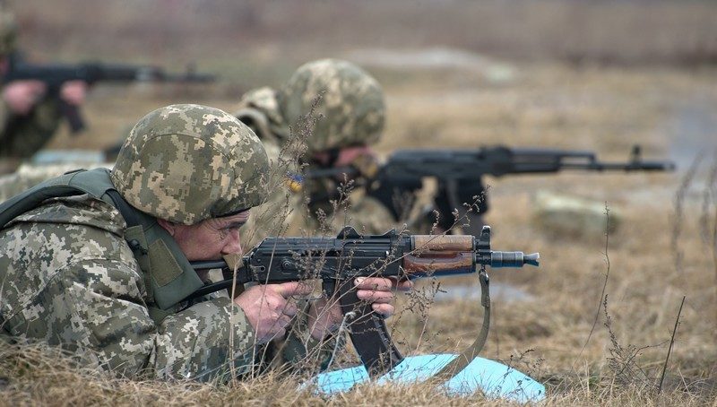 ​Гасит пламя и подавляет звуки выстрелов: ровенчанин создал уникальный компенсатор для автоматов бойцов ВСУ