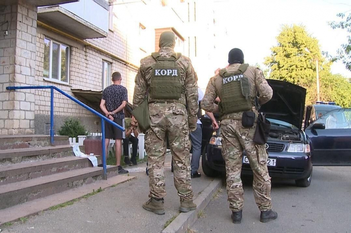 В Виннице КОРДовцы задержали подрывников банкоматов, орудовавших по всей Украине