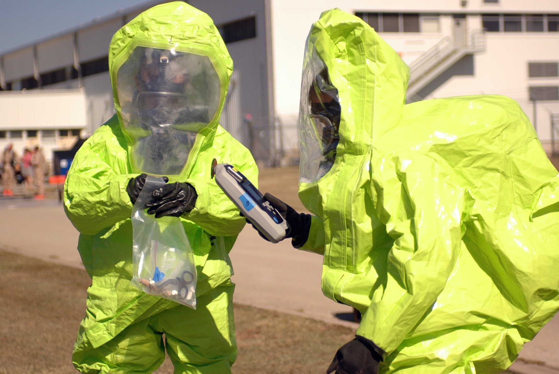 Утечка химикатов на китайском заводе: 130 человек попали в больницу