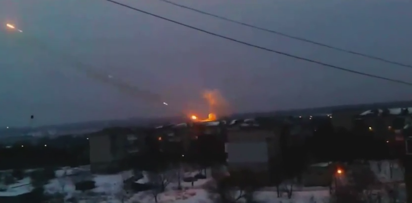 В мэрии Донецка рассказали о ночных повреждения города