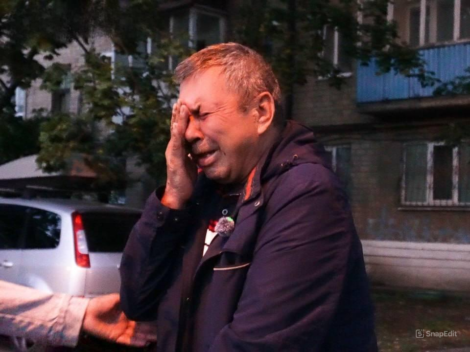 В Донецке показали, до чего Россия довела инвалида войны с Украиной: он заплакал на камеру