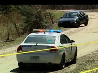 Пьяный канадец протаранил 4 полицейские машины припаркованные на обочине  