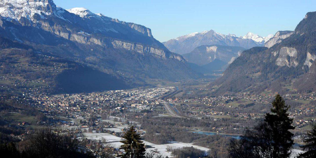 База российских шпионов обнаружена во французских Альпах - грандиозный провал ГРУ