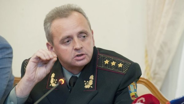 Муженко: наши военные 1,5 км тащили на плечах раненых российских офицеров