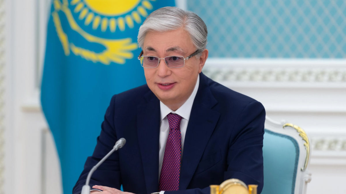 Токаев высказался за изменения герба Казахстана: они вызовут раздражение в Кремле