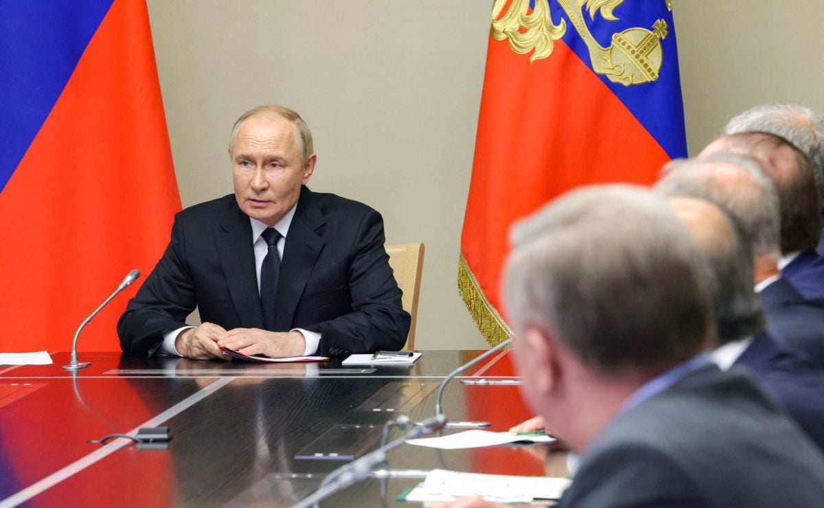 Кремль предстал перед дилеммой: Путин продержал 6 часов членов Совбеза РФ после встречи с Уиткоффом
