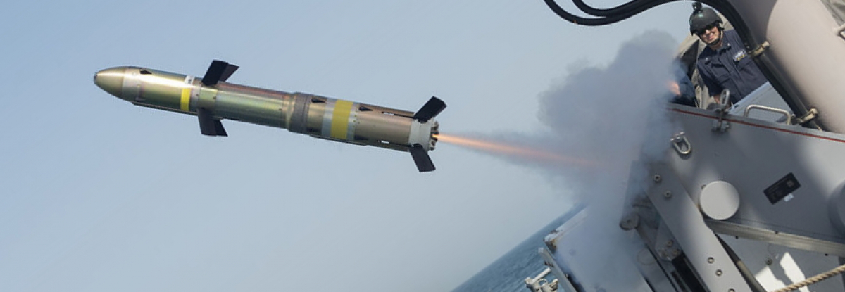 Новая военная помощь США Украине: Вашинтон отправляет катера с ракетами типа Griffin