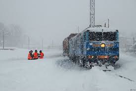 ​Непогода внесла коррективы в движение пассажирских и грузовых поездов, - «Укрзализныця»