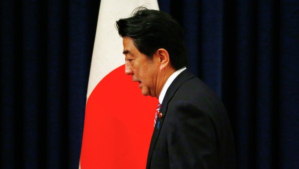 Премьер-министр Японии впервые планирует посетить Украину с официальным визитом