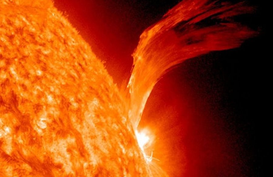 К Земле приближается опасная магнитная буря: на Солнце зафиксированы уже две вспышки класса Х