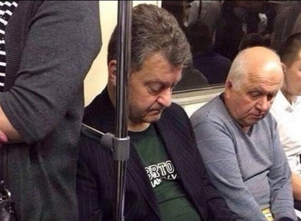 Порошенко теперь ездит на метро: фото двойника экс-президента в Киеве взорвало соцсети