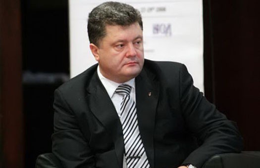 Порошенко заявил что война не остановит реформ в Украине