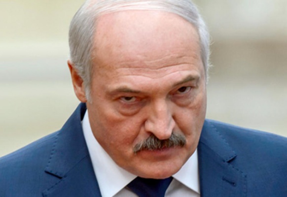 "Извиняться перед Путиным... Да Господь с вами! Я бы ниже своего достоинства посчитал", - Лукашенко