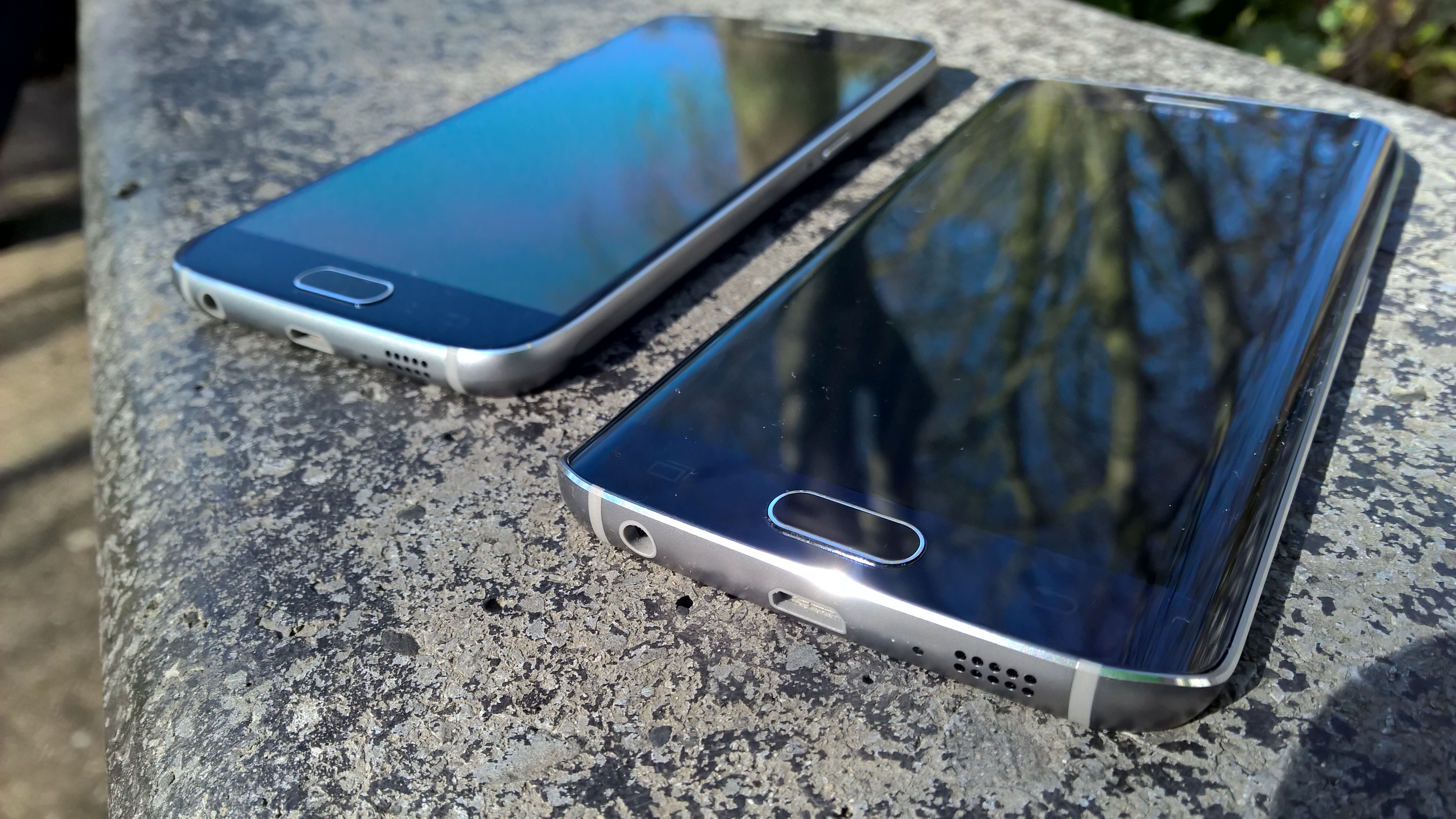 Экстренное заявление по поводу "взрывающихся" в руках смартфонов расстроило поклонников новинок от Samsung
