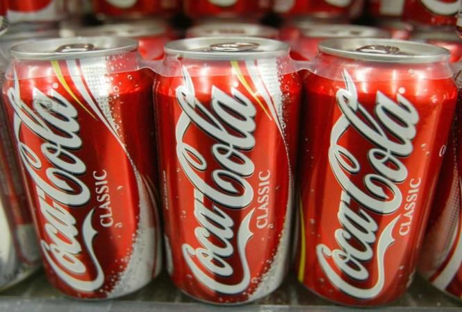 Компания Coca-Cola выходит из России: популярные напитки исчезнут из продажи