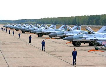 В Минобороны Беларуси рассказали, что именно они готовы разместить в республике вместо авиабаз РФ