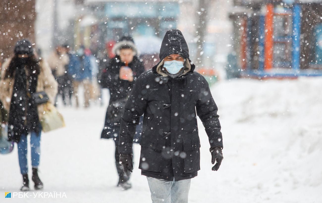 Прогноз погоды: накануне выходных мокрый снег с дождем накроет Украину – сухого места не останется