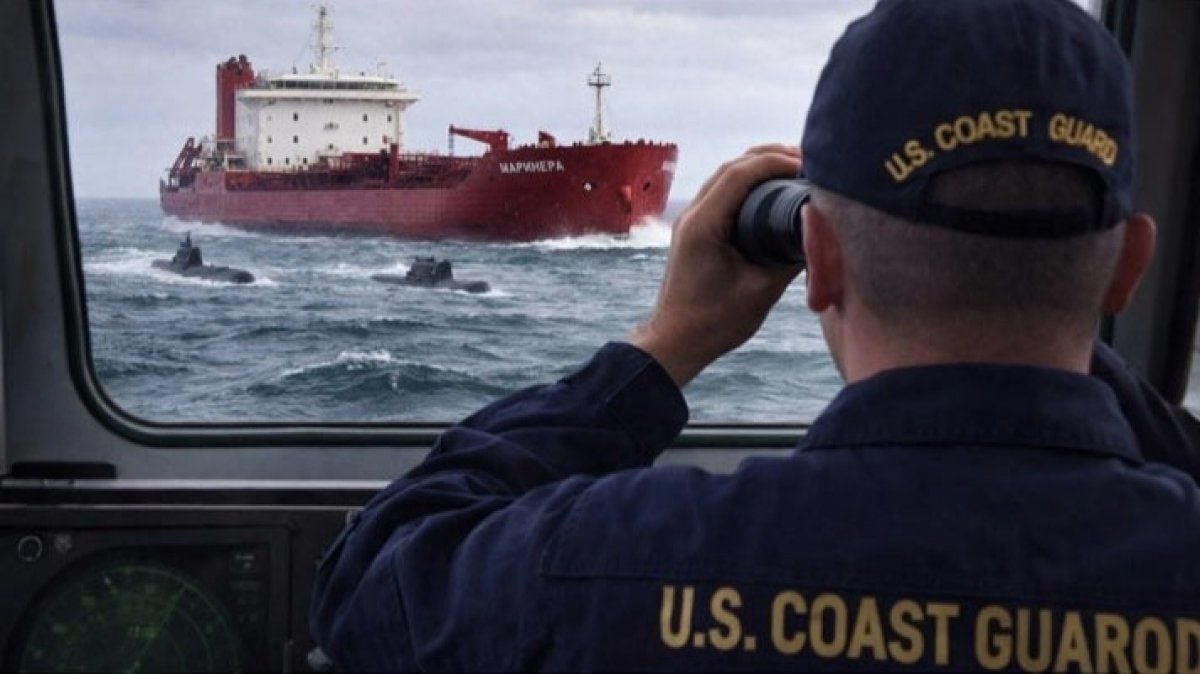 США готовятся захватить весь "теневой флот" Венесуэлы и РФ: "Будем перехватывать в любом месте"