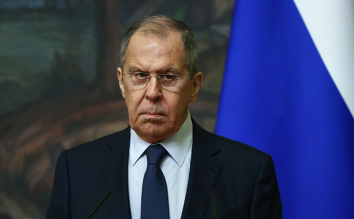 "Нам это выгодно", - Лавров прояснил, что происходит с Минскими соглашениями