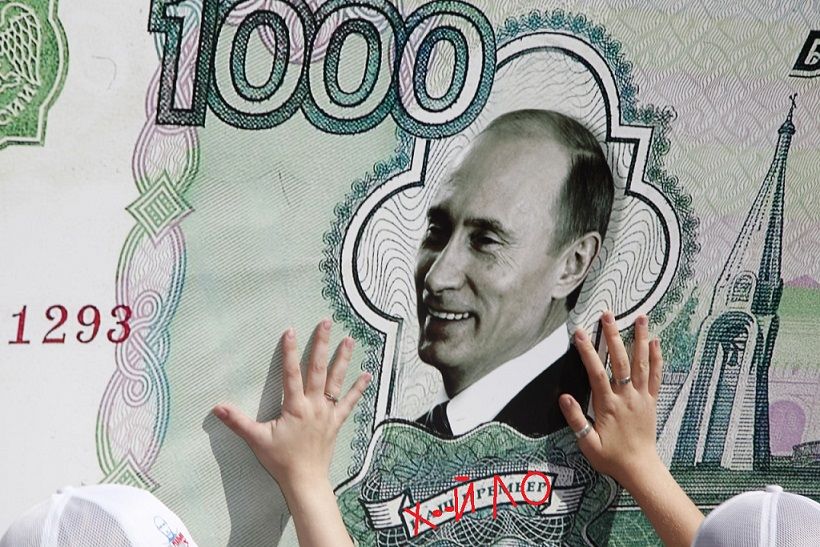 Путін помітно засмикався через різкий обвал рубля та збирає екстрене засідання – FT
