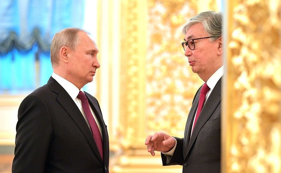 Финансовые санкции ужесточаются: блокируют счета "дочек" российских банков в Казахстане