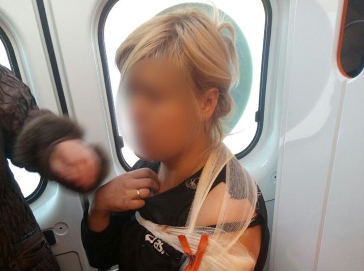 Боевики "ДНР" ранили мирную жительницу Марьинки с 3-летним ребенком на прогулке