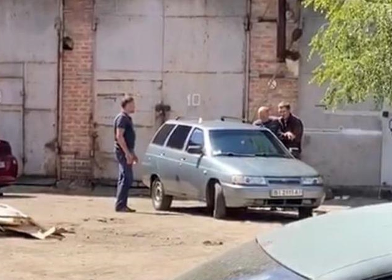 Захват заложников в Полтаве: Геращенко раскрыл детали о преступнике