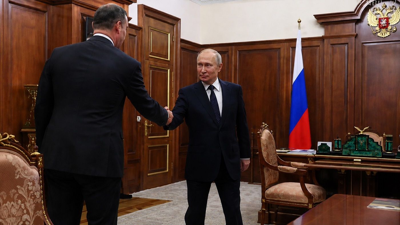 Российский министр на встрече с Путиным перепутал его имя – соцсети смеются над видео