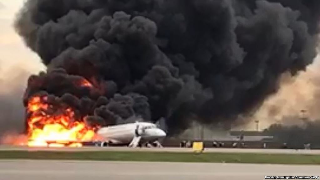 Выжившая бортпроводница смертельного рейса на Superjet-100 призналась, что произошло на самом деле в Шереметьево