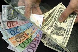 НБУ повысил курс доллара и евро