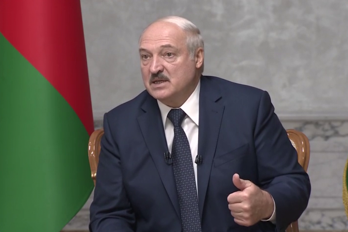 Лукашенко в интервью росСМИ передал послание "старшему брату" Путину: "Следующей будет Россия"