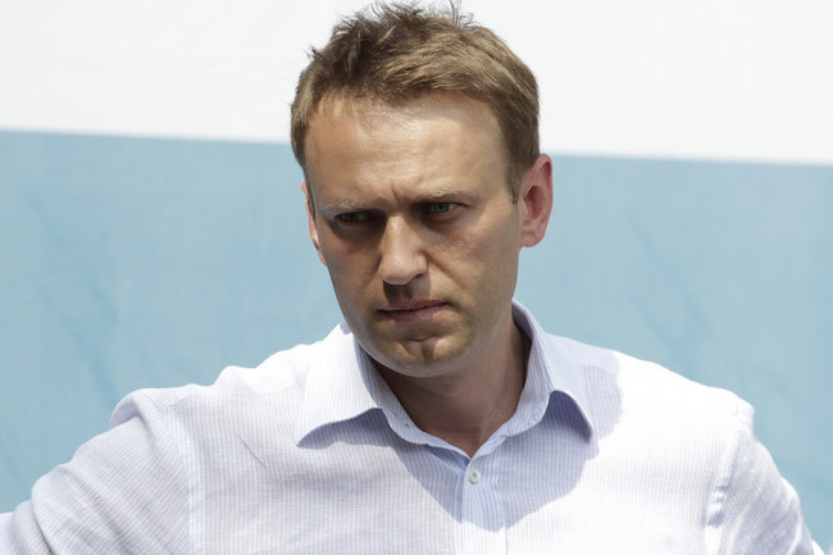 В Омске к Навальному не пускают личного врача и отказывают в транспортировке 
